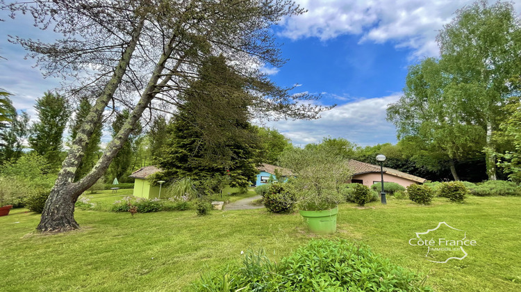 Ma-Cabane - Vente Immeuble Peyrat-de-Bellac, 900 m²