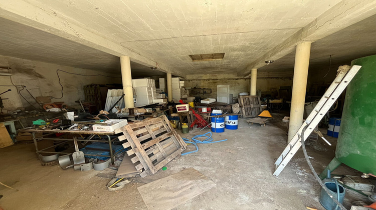 Ma-Cabane - Vente Immeuble PEZENS, 692 m²