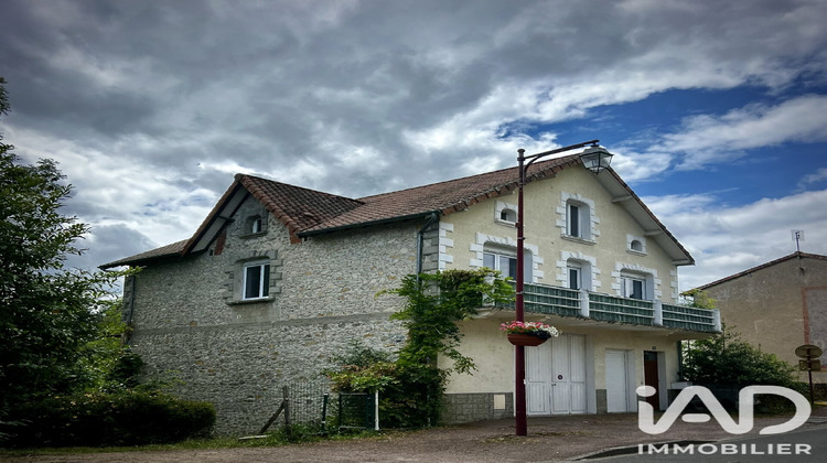 Ma-Cabane - Vente Immeuble Piégut-Pluviers, 79 m²