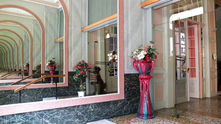 Ma-Cabane - Vente Immeuble PLOMBIERES LES BAINS, 3000 m²