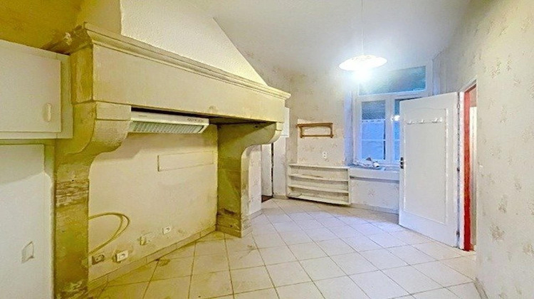 Ma-Cabane - Vente Immeuble Plombieres-les-Bains, 174 m²