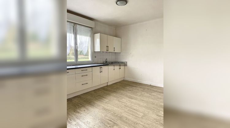 Ma-Cabane - Vente Immeuble PLOUFRAGAN, 172 m²