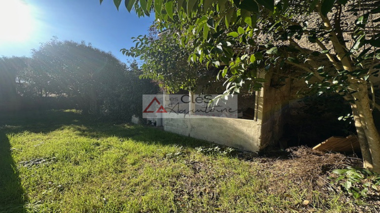 Ma-Cabane - Vente Immeuble Podensac, 198 m²