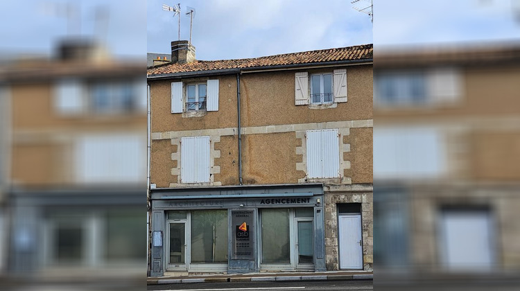 Ma-Cabane - Vente Immeuble POITIERS, 210 m²