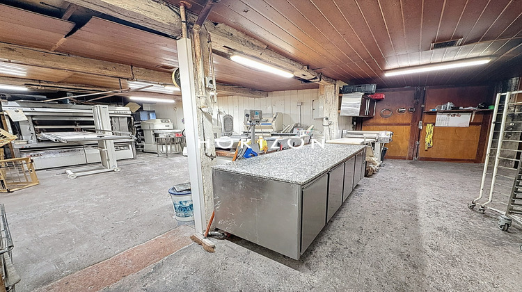 Ma-Cabane - Vente Immeuble Pont-de-Vaux, 402 m²