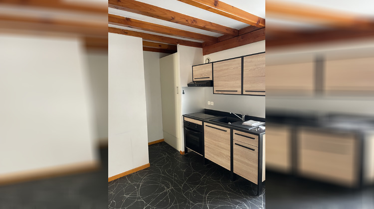 Ma-Cabane - Vente Immeuble Pont-du-Château, 80 m²