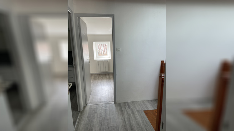 Ma-Cabane - Vente Immeuble Pont-du-Château, 80 m²