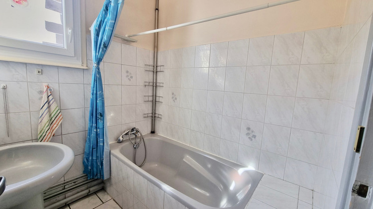 Ma-Cabane - Vente Immeuble PONT-DU-CHATEAU, 102 m²