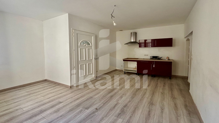 Ma-Cabane - Vente Immeuble Pont-Saint-Esprit, 150 m²