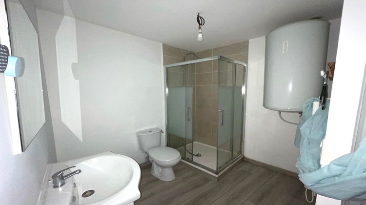 Ma-Cabane - Vente Immeuble Pont-Saint-Esprit, 150 m²