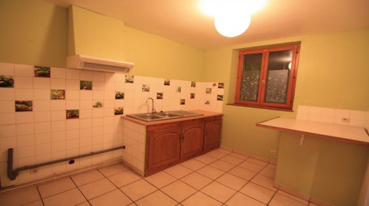 Ma-Cabane - Vente Immeuble Pont-sur-Yonne, 271 m²