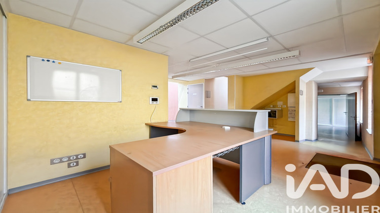 Ma-Cabane - Vente Immeuble Pont-sur-Yonne, 244 m²