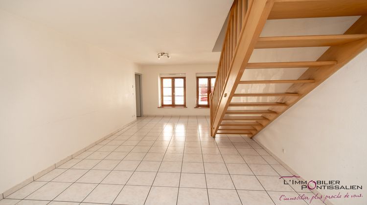 Ma-Cabane - Vente Immeuble Pontarlier, 178 m²