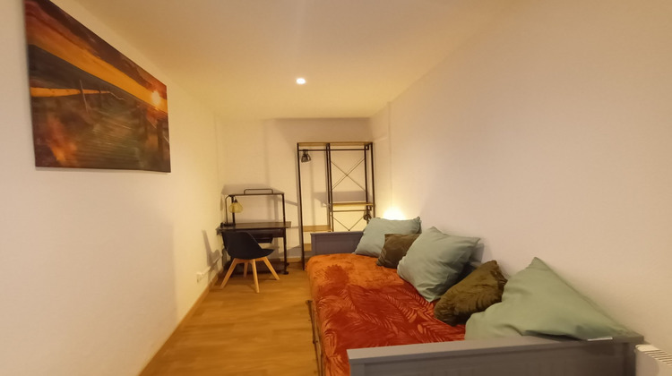 Ma-Cabane - Vente Immeuble Pontaumur, 1021 m²