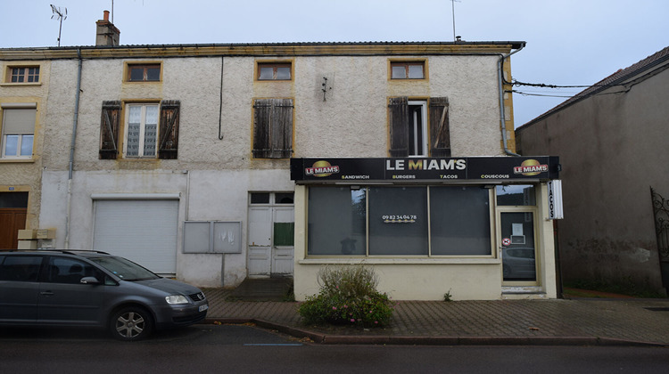 Ma-Cabane - Vente Immeuble POUILLY-SOUS-CHARLIEU, 0 m²