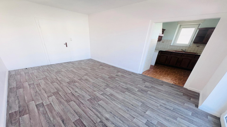 Ma-Cabane - Vente Immeuble Puttelange-Aux-Lacs, 381 m²