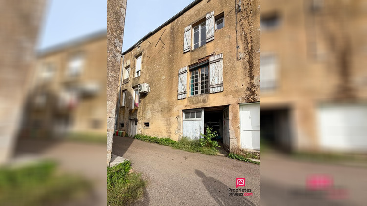 Ma-Cabane - Vente Immeuble QUARRE LES TOMBES, 150 m²