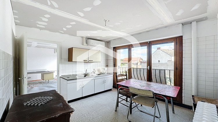 Ma-Cabane - Vente Immeuble QUIEVRECHAIN, 228 m²