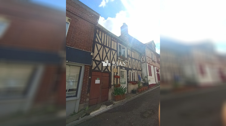 Ma-Cabane - Vente Immeuble Quillebeuf-sur-Seine, 290 m²