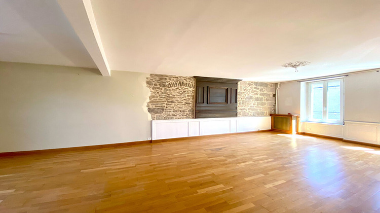 Ma-Cabane - Vente Immeuble QUINTIN, 140 m²