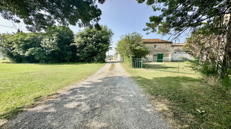 Ma-Cabane - Vente Immeuble Raphèle-les-Arles, 174 m²