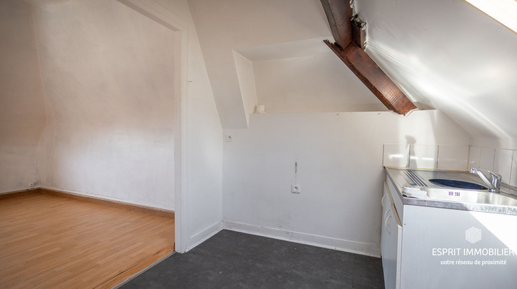 Ma-Cabane - Vente Immeuble RIEC-SUR-BELON, 95 m²