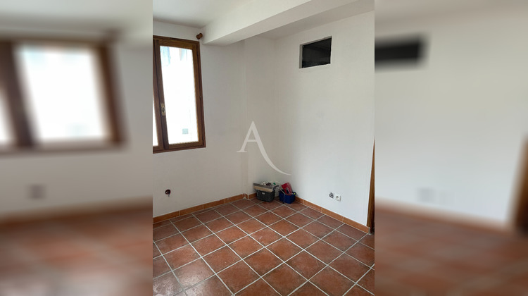 Ma-Cabane - Vente Immeuble RIEZ, 200 m²