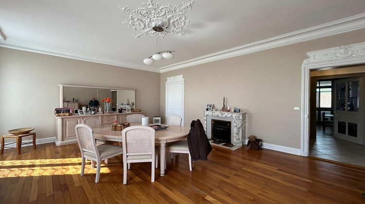 Ma-Cabane - Vente Immeuble RIORGES, 281 m²