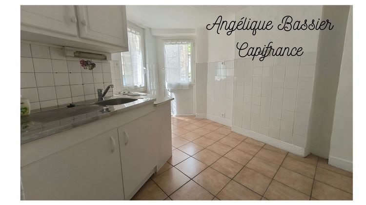 Ma-Cabane - Vente Immeuble RIVE DE GIER, 80 m²