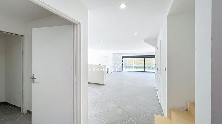 Ma-Cabane - Vente Immeuble Roanne, 200 m²