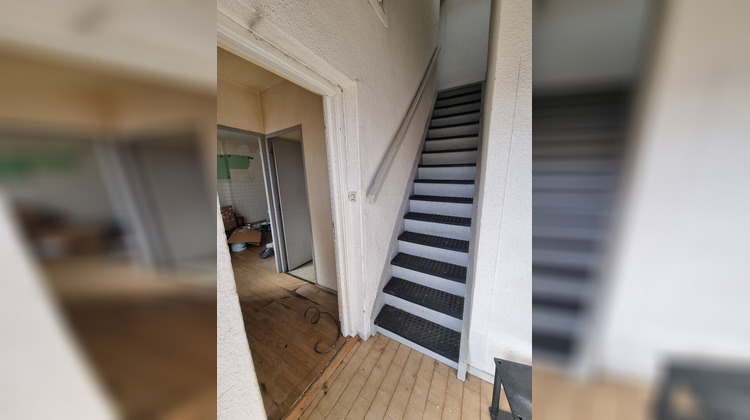 Ma-Cabane - Vente Immeuble ROCHE-LA-MOLIERE, 239 m²