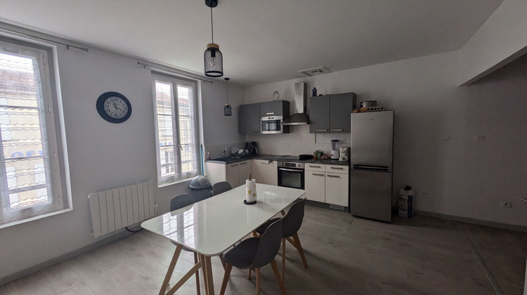 Ma-Cabane - Vente Immeuble ROCHEFORT, 130 m²