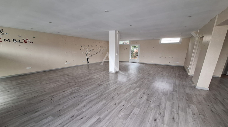 Ma-Cabane - Vente Immeuble RODILHAN, 236 m²