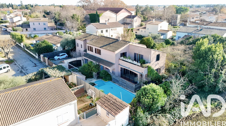 Ma-Cabane - Vente Immeuble Rodilhan, 296 m²