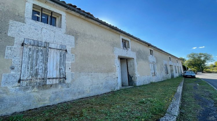 Ma-Cabane - Vente Immeuble ROUILLAC, 400 m²