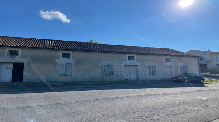 Ma-Cabane - Vente Immeuble ROUILLAC, 400 m²