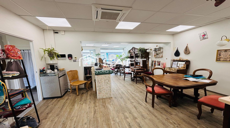 Ma-Cabane - Vente Immeuble Ruelle-sur-Touvre, 186 m²