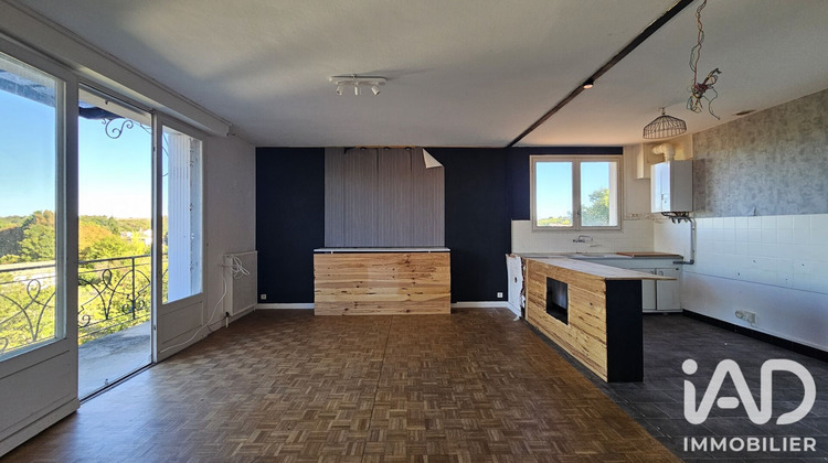 Ma-Cabane - Vente Immeuble Ruelle-sur-Touvre, 125 m²