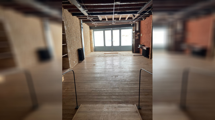 Ma-Cabane - Vente Immeuble RUFFEC, 176 m²