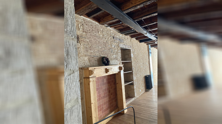 Ma-Cabane - Vente Immeuble RUFFEC, 176 m²