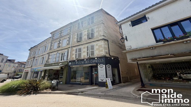 Ma-Cabane - Vente Immeuble Ruffec, 220 m²