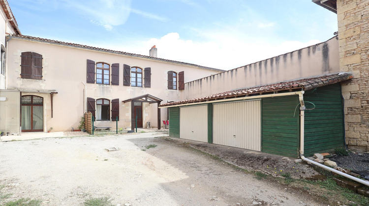 Ma-Cabane - Vente Immeuble Ruffec, 298 m²