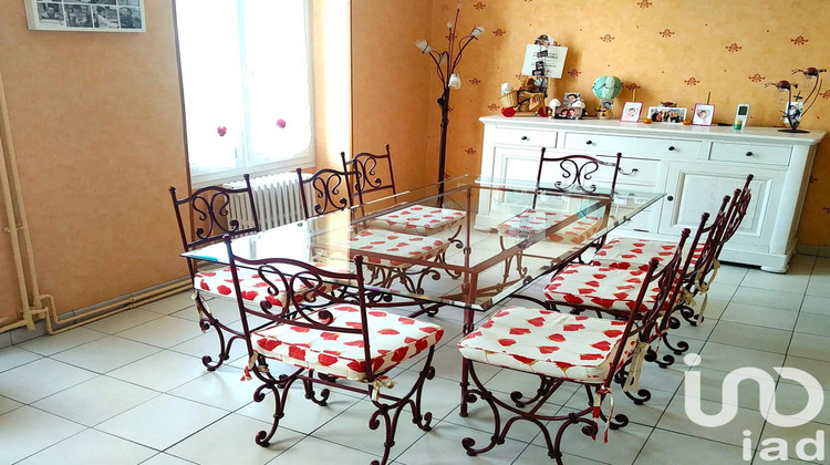 Ma-Cabane - Vente Immeuble Sablé-sur-Sarthe, 267 m²