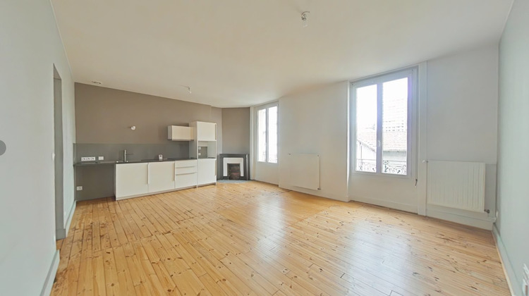 Ma-Cabane - Vente Immeuble Saint-Étienne, 411 m²