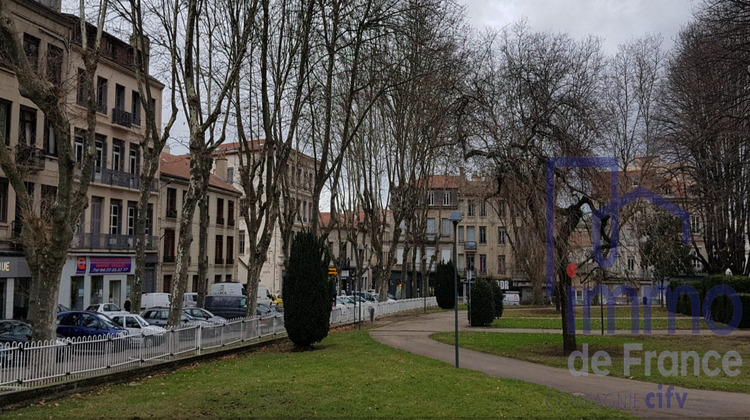 Ma-Cabane - Vente Immeuble Saint-Étienne, 585 m²