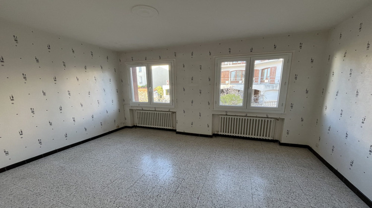 Ma-Cabane - Vente Immeuble Saint-Étienne, 200 m²