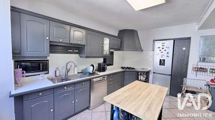 Ma-Cabane - Vente Immeuble Saint-Étienne, 219 m²