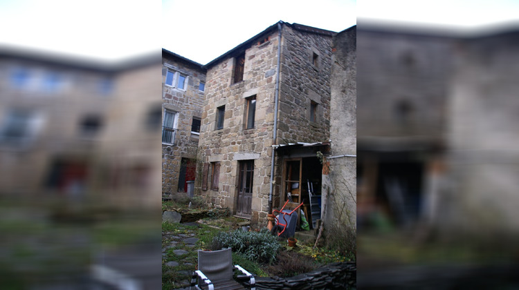 Ma-Cabane - Vente Immeuble Saint-Agreve, 209 m²