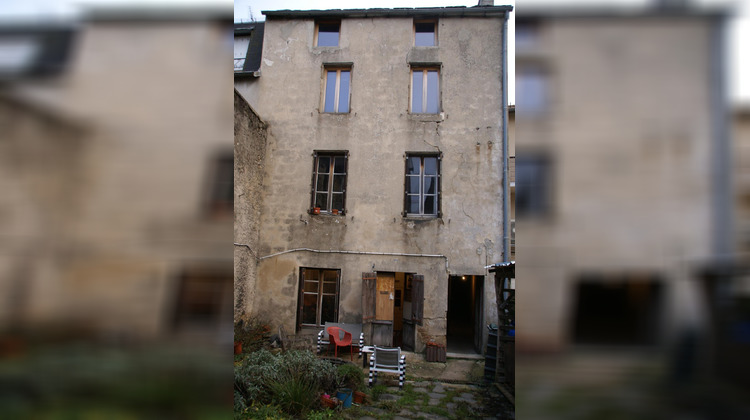 Ma-Cabane - Vente Immeuble Saint-Agreve, 209 m²