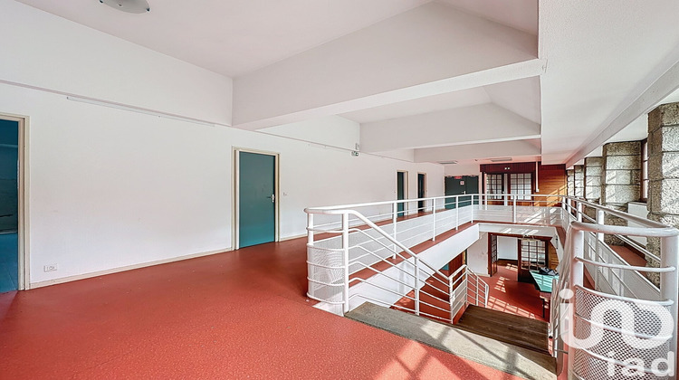 Ma-Cabane - Vente Immeuble Saint-Alban-sur-Limagnole, 1662 m²